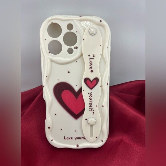 Minimalistic “Love Yourself” iPhone 16 Pro Max Case with Grip Strap - Picture 5 of 6